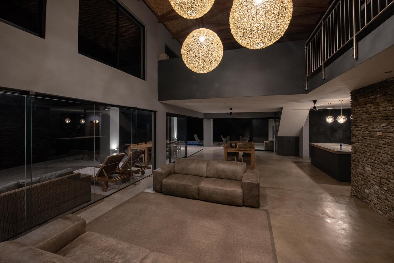 Tamboti River Lodge Hectorspruit Exteriör bild