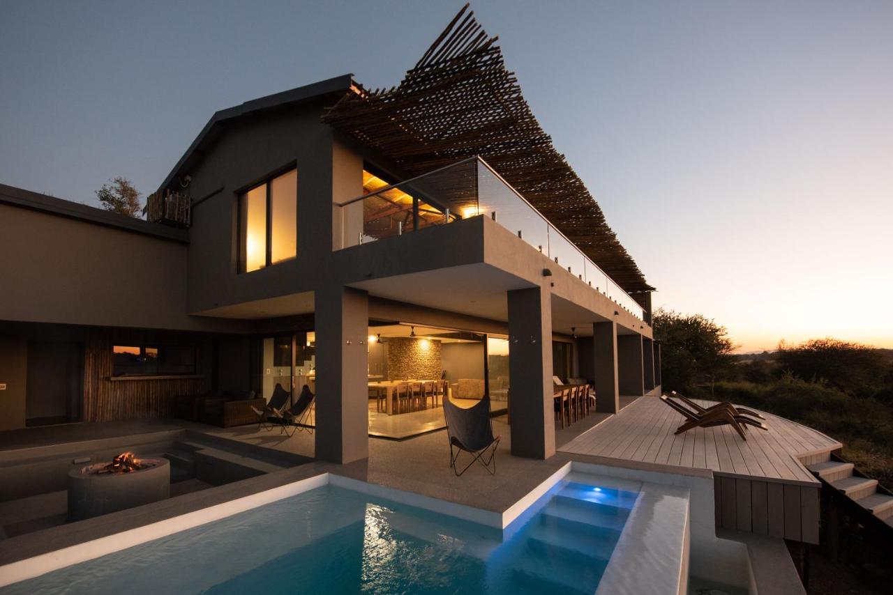 Tamboti River Lodge Hectorspruit Exteriör bild